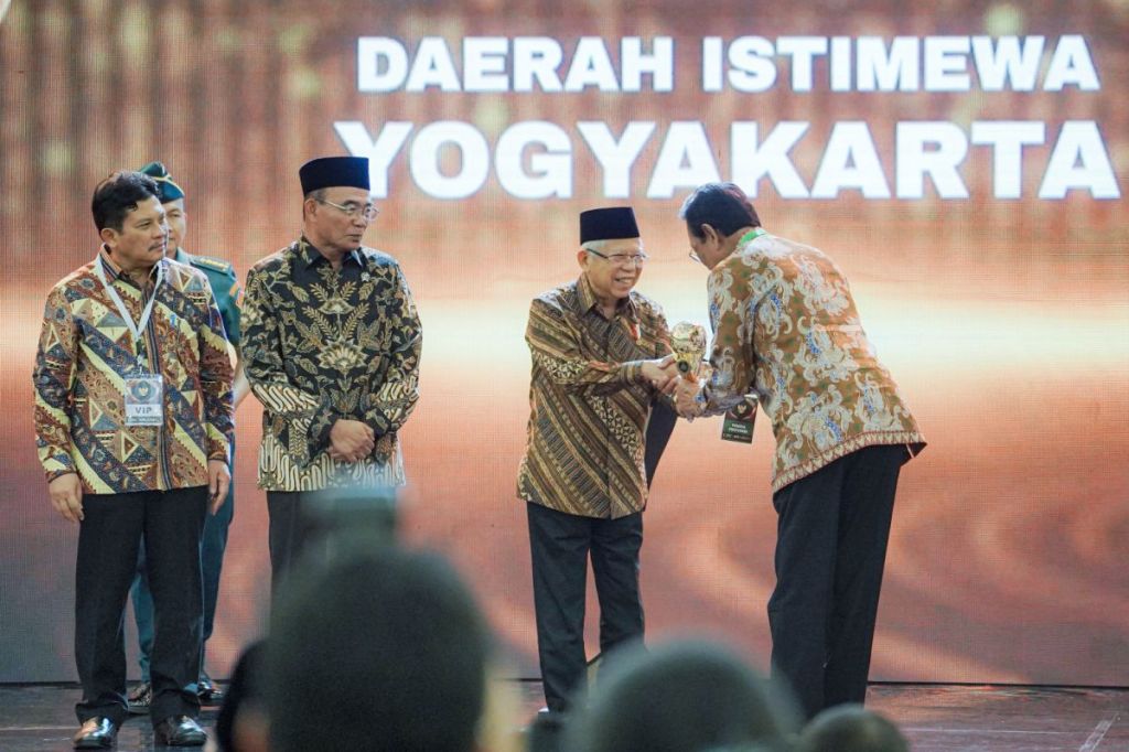 Sultan HB X : Semua daerah harus bisa mencapai kepesertaan JKN 100&nbsp;persen